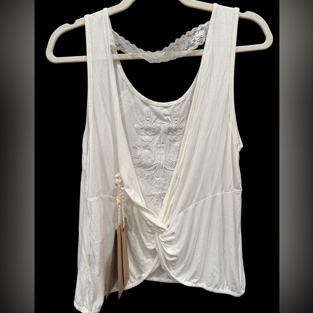 POL Ivory Lace Embroidered Twist Front Tank | Boho Cottagecore Top S - Picture 3 of 4